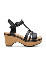 Clarks Collection Women's Seannah Madi Wedge Sandals