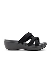 Clarks Cloudsteppers Women's Breeze Rae Cam Slip-On Flat Sandals