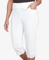 Alfred Dunner Women's Crystal Springs Eyelet Cuff Capri Pants