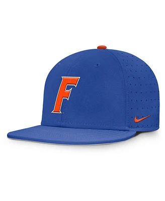 Nike Men's Royal Florida Gators On-Field Dugout True Performance Fitted Hat