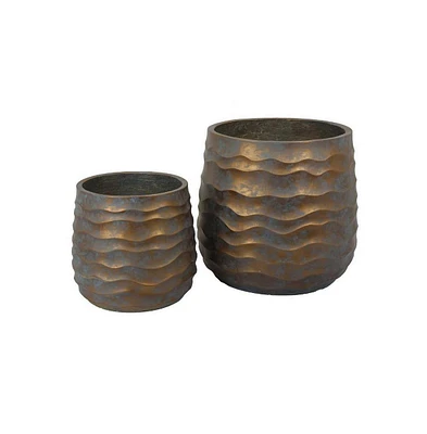 Set of 2 Wavy Design Planters for Stylish Indoor & Outdoor Decor