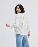 Reistor Women's Relaxed Fit Top with Front-tie White