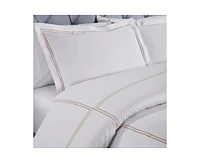 Superior Spring Blooms Cotton Two-Line Embroidered 3-Piece Duvet Cover Set