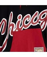 Mitchell & Ness Men's Black Chicago Bulls Hardwood Classics Big Face 5.0 Pullover Hoodie