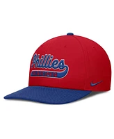 Nike Men's Red/Royal Philadelphia Phillies Pro Performance Snapback Hat