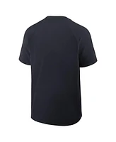 Nike Men's Navy New York Yankees Authentic Collection Raglan Short Sleeve Windshirt
