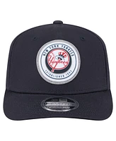 New Era Men's Navy New York Yankees Circle Patch 9SEVENTY Stretch-Snap Hat