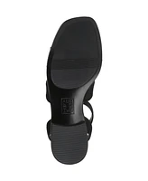 Naturalizer Women's Gana Square Toe Strappy Flat Sandals