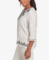 Alfred Dunner Petite Natural Instinct Textured Medallion Embroidered Top