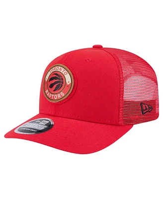 New Era Men's Red Toronto Raptors Victory Grove Circle Patch 9SEVENTY Adjustable Hat
