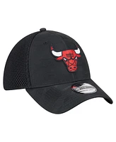 New Era Men's Black Chicago Bulls Subtle Camo 39THIRTY Flex Hat