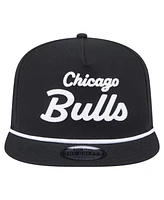 New Era Men's Black Chicago Bulls Team Text Golfer Snapback Hat
