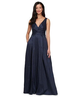 Alex Evenings Women's Sleeveless V-Neck Gown