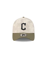New Era Men's Light Beige/Olive Cleveland Guardians 2025 Armed Forces Day 39THIRTY Flex Hat