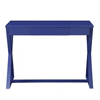 Writing Desk with Clean Lines – Perfect for Small Spaces