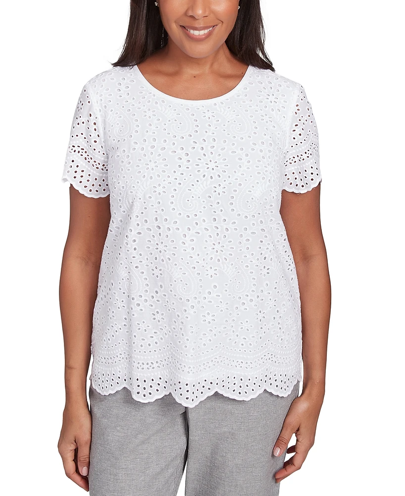Alfred Dunner Petite Cotton Eyelet Scalloped Short-Sleeve Top
