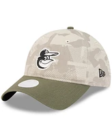 New Era Women's Light Beige/Olive Baltimore Orioles 2025 Armed Forces Day 9TWENTY Adjustable Hat