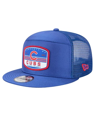 New Era Men's Royal Chicago Cubs Split Panel 9FIFTY Trucker Snapback Hat