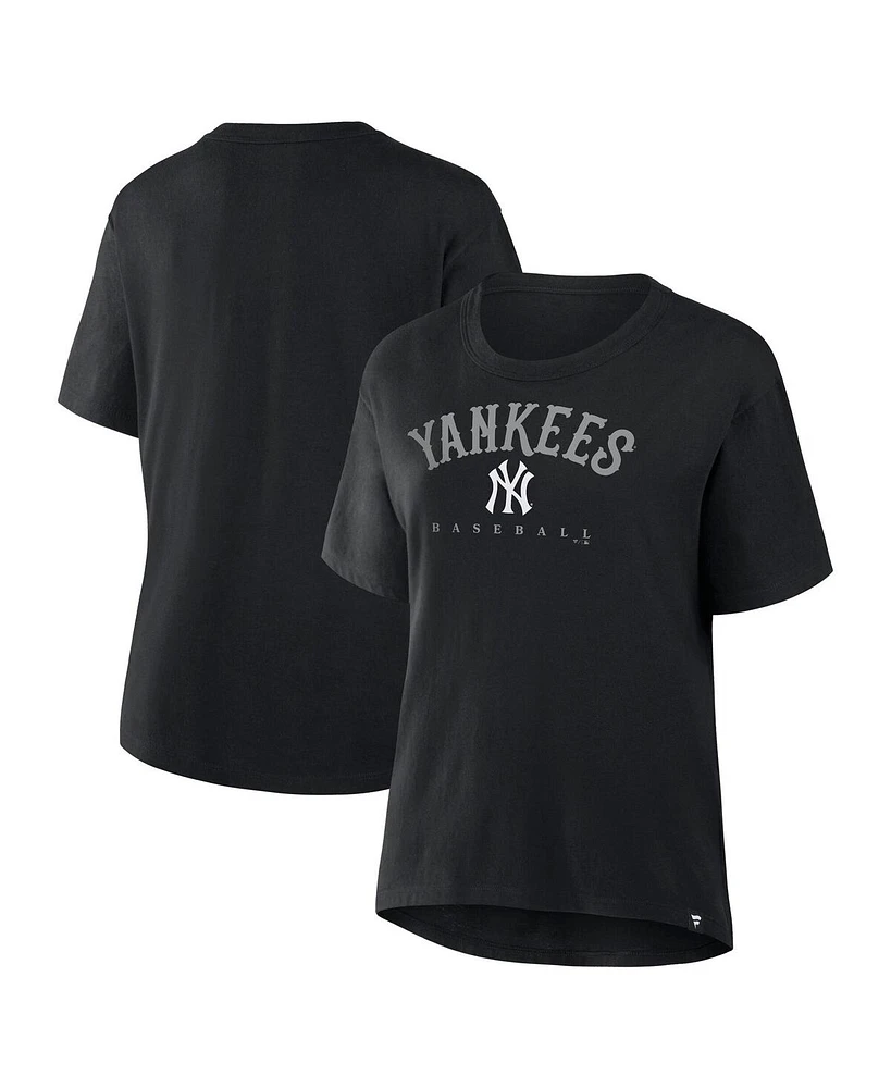 Fanatics Women's Black New York Yankees Home Run Legacy T-Shirt