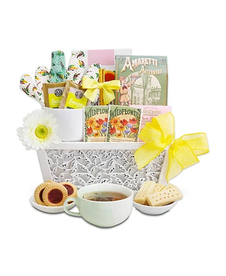 Alder Creek Gift Baskets Planting Spring Gift Basket Set, 13 Piece