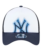 New Era Toddler White/Navy New York Yankees Painted A-Frame 9FORTY Trucker Adjustable Hat