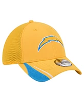 New Era Men's Gold Los Angeles Chargers Linear 39THIRTY Flex Hat