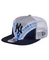 New Era Men's New York Yankees Tie-Dye Golfer Trucker Adjustable Hat