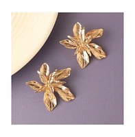 Sohi Withered-Flora Studs Earrings