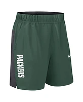 Nike Men's Green Bay Packers Woven Victory Performance Shorts