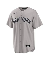 Nike Men's Aaron Judge Gray New York Yankees Alternate Replica 2.0 Player Jersey