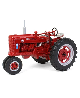 Ertl 1/16 Farmall Super Md Diesel Narrow Front with Blue Ribbon Decal, Ertl Prestige Collection
