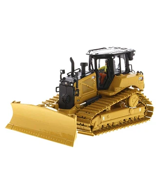 Cat Caterpillar D6 Xe Lgp Track Type Tractor Dozer with Vpat Blade and Operator High Line Series 1/50 Diecast Model by Diecast Masters