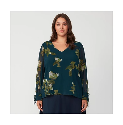Summit Bloom Navy Flroal V-Neck Long Sleeve Top