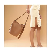 Women's The Bucket Tote Bag - Tan Brown