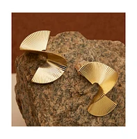 Sohi Women's Gold Metallic Twist Drop Earrings