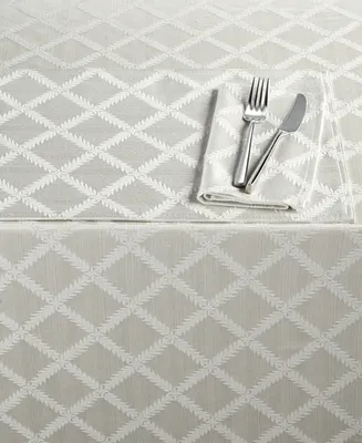 Lenox Laurel Leaf 70" x 122" Tablecloth