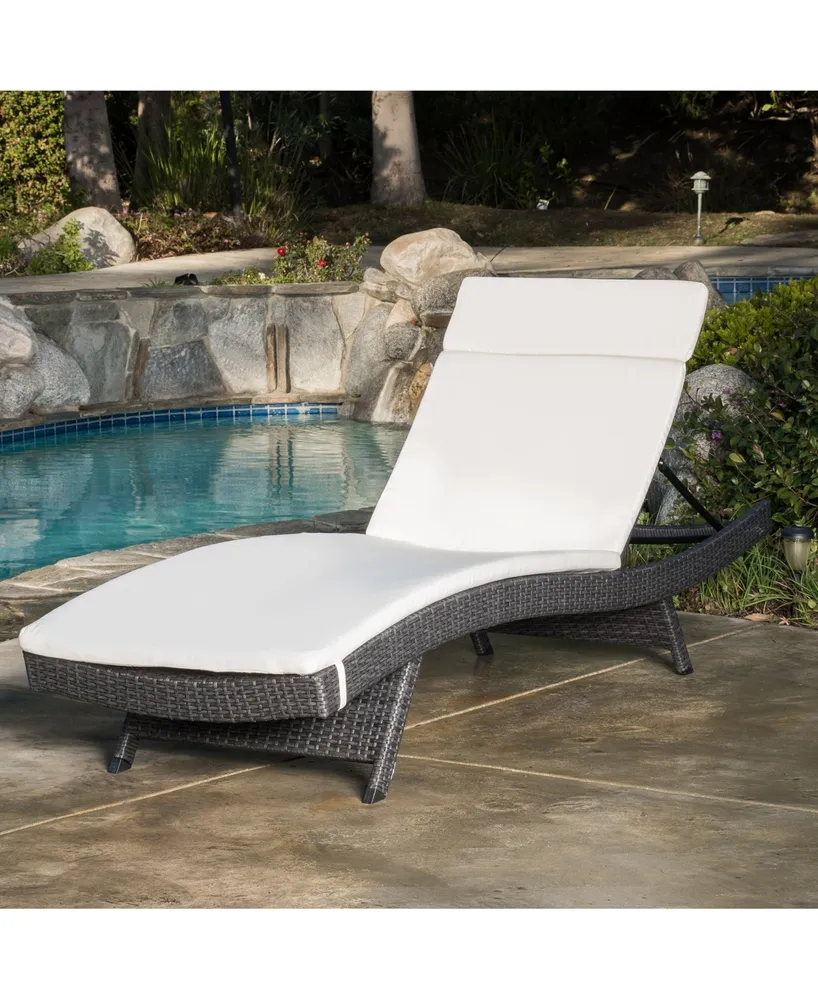 Curio Outdoor Chaise Lounge