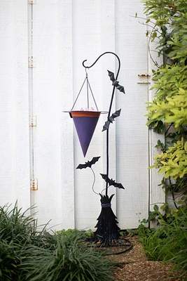 PAINTED METAL HALLOWEEN WITCH HAT WITH BATS DISPLAY