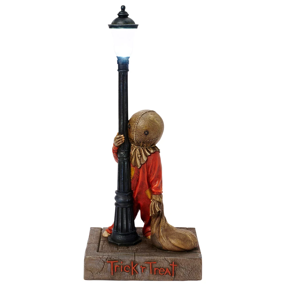 Light-Up Lamp Post Sam Statue - Trick 'r Treat