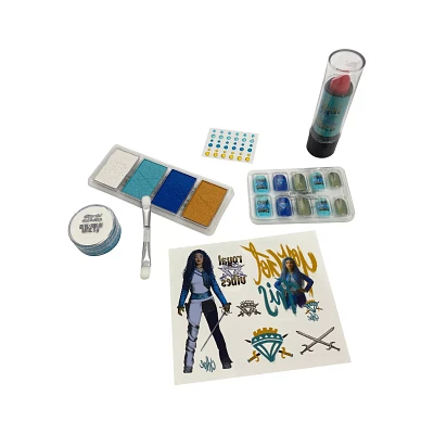 Chloe Charming Makeup Kit - Descendants: The Rise of Red