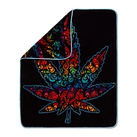 Trippy Leaf Fleece Blanket