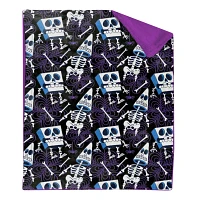 SpongeBob SquarePants and Patrick Spooky Skeletons Fleece Blanket
