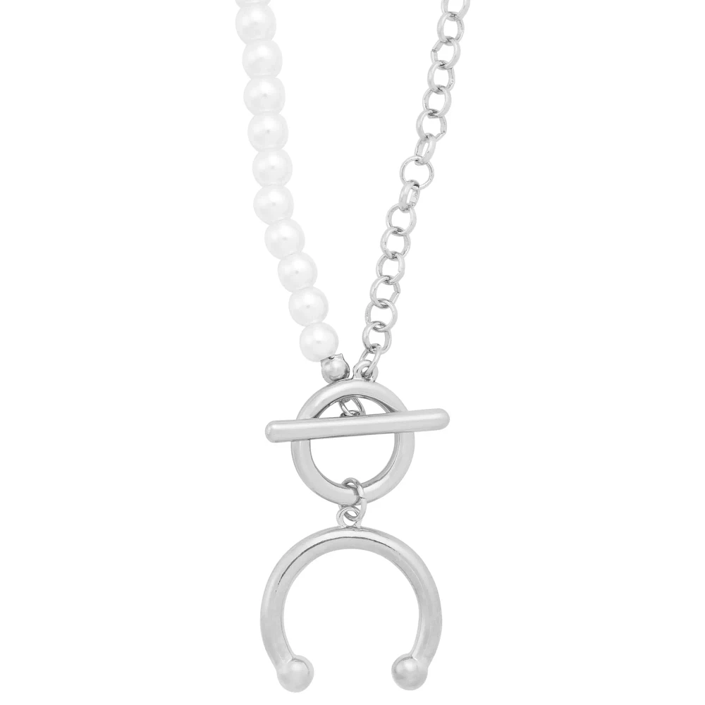 Kayla Malecc Pearl Horseshoe Necklace