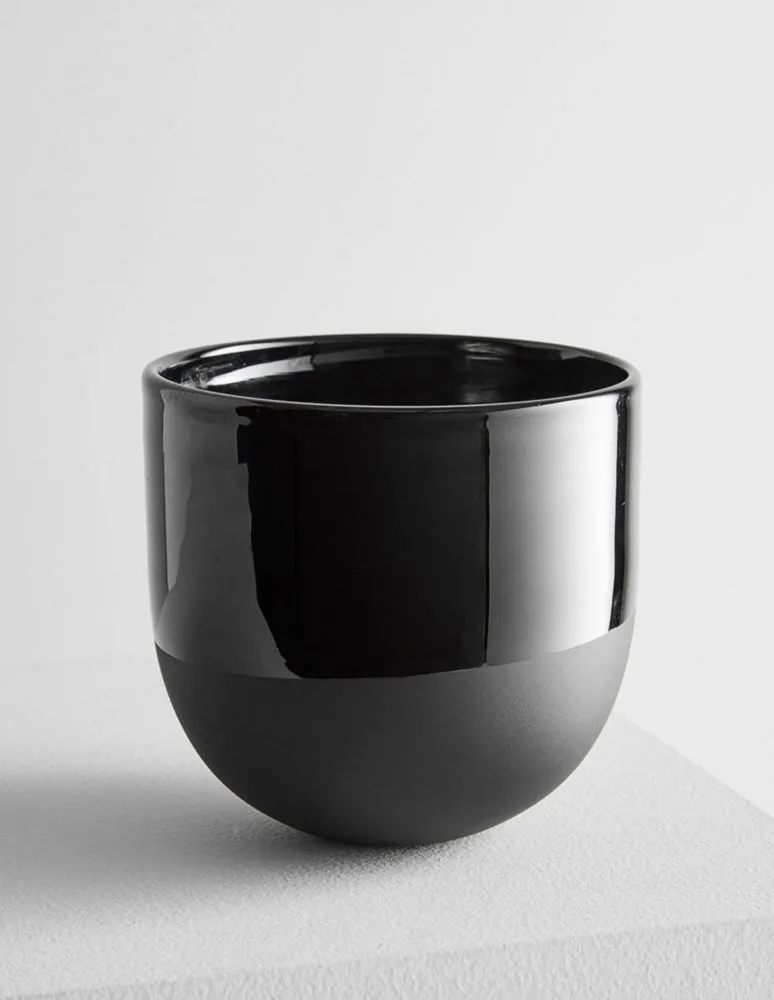 Vela Black Glass Collection