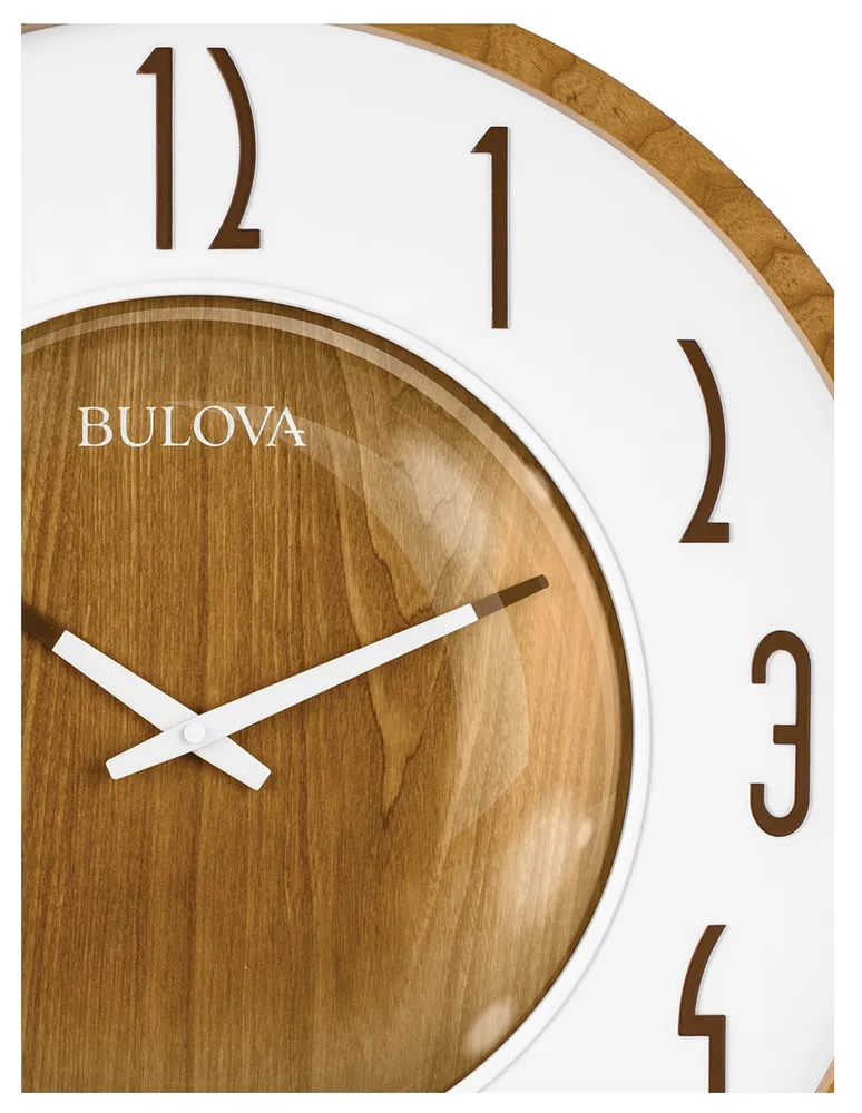 Reloj de pared Bulova Broadway de madera