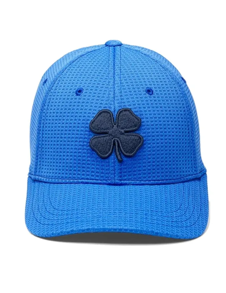 Gorra visera semicurva cerrada Black Clover para hombre