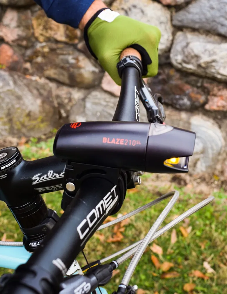 Lámpara Planet bike Blaze 210 SL