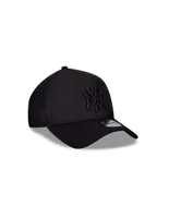 Gorra visera curva snapback New Era Basic black on black collection New York Yankees para unisex