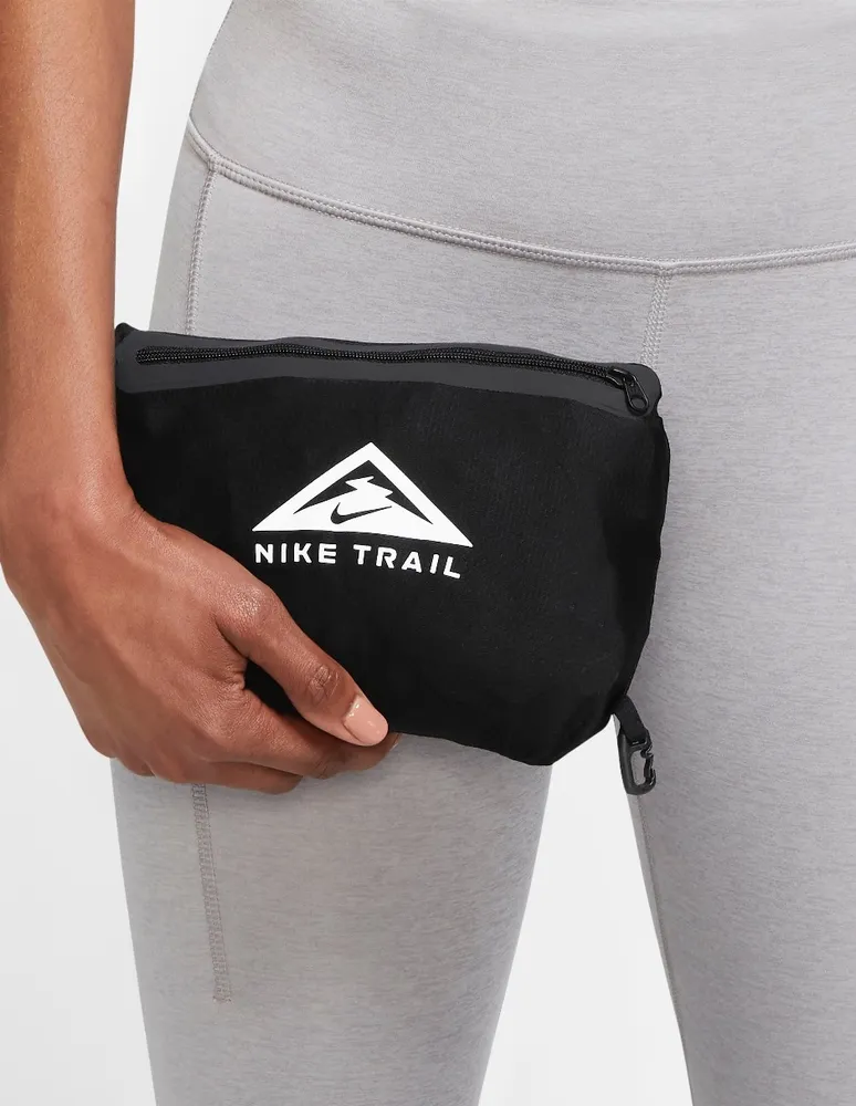 Chamarra Nike correr para mujer