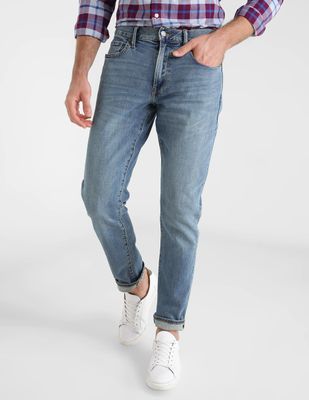 Jeans straight lavado claro para hombre